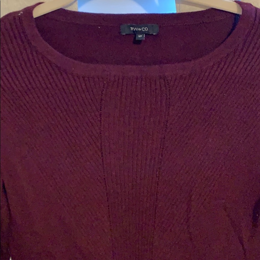 Sweater - Picture 2 of 4